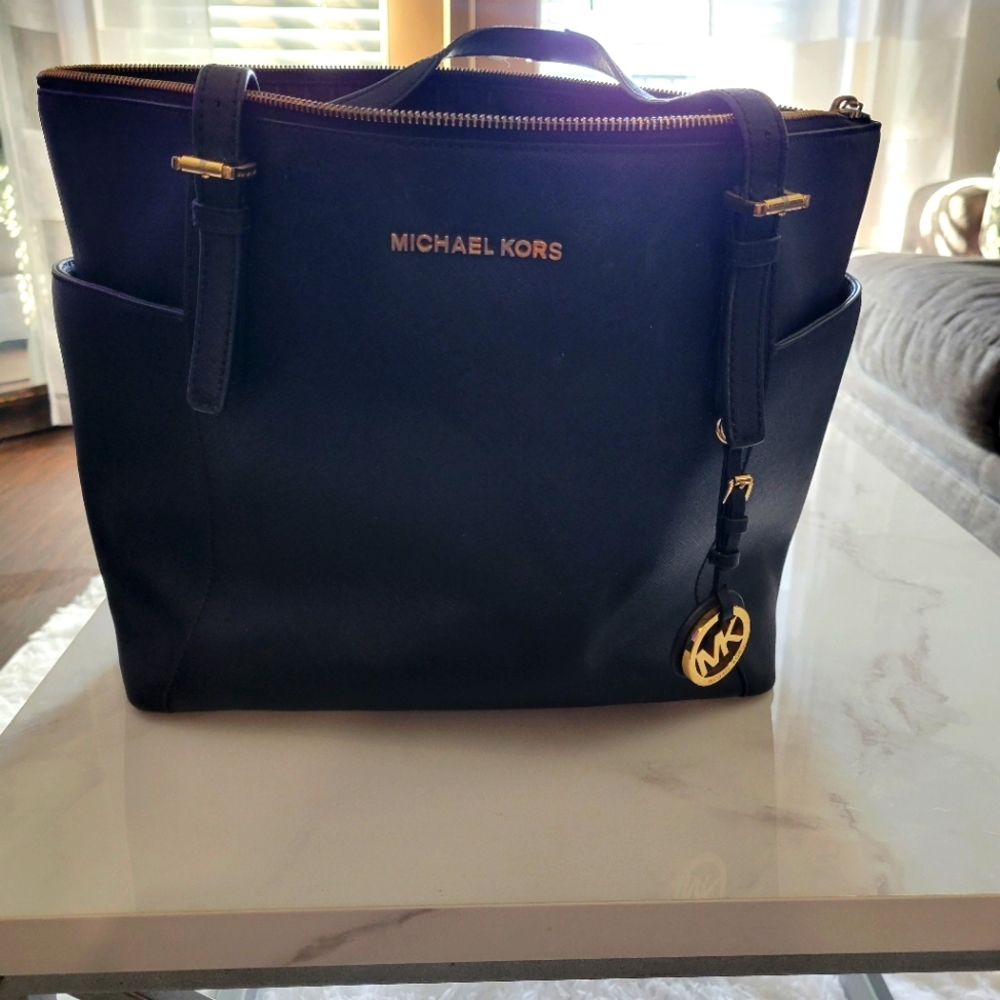 Black Michael Kors purse